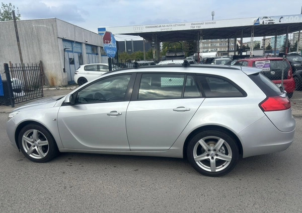 Opel Insignia cena 22999 przebieg: 240000, rok produkcji 2011 z Kowalewo Pomorskie małe 326